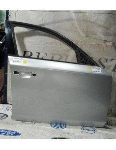 PUERTA DELANTERA DERECHA BMW 116I 2012