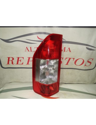 FOCO TRASERO IZQUIERDO MERCEDES BENZ SPRINTER 2003-2009